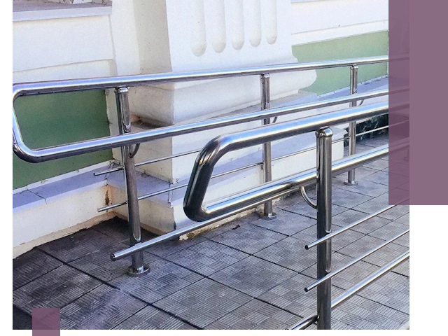 Ограждения пандусов из металла и нержавейки в Куйбышеве