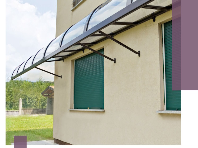 Козырьки над окнами в Куйбышеве — изготовление и монтаж по выгоде