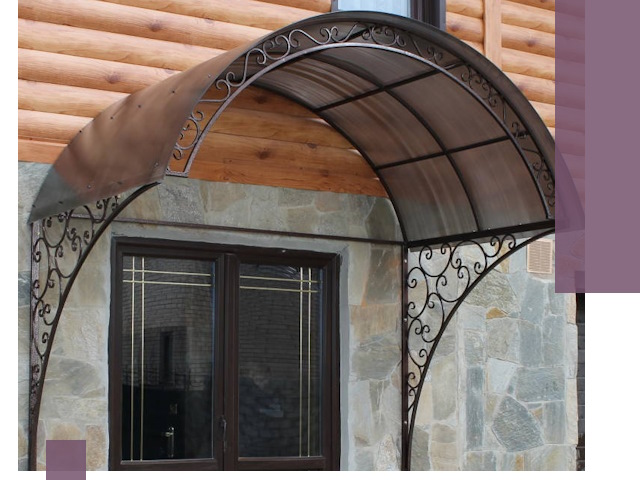 Арочные козырьки под ключ в Куйбышеве: изготовление и монтаж