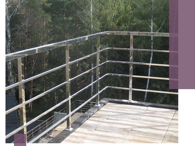 Парапеты из нержавеющей стали в Куйбышеве — изготовление и монтаж