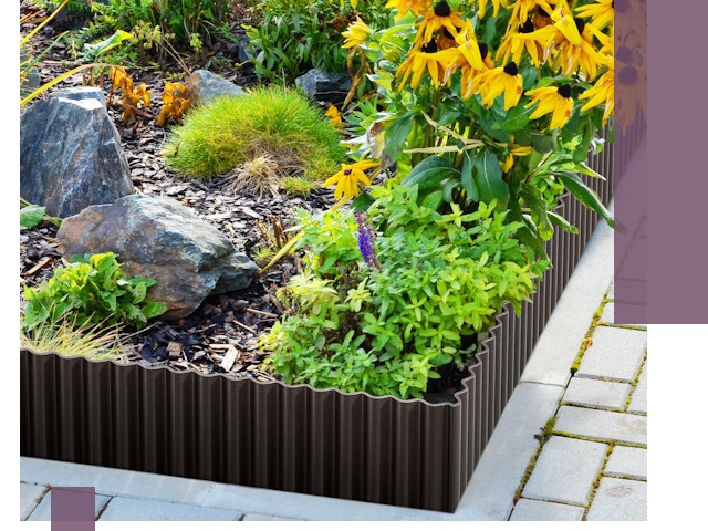 Металлические бордюры для клумб в Куйбышеве — производство и монтаж