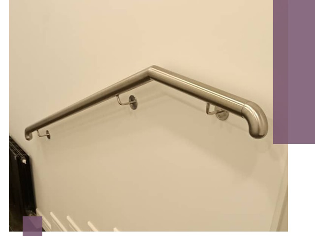 Изготовление пристенных поручней в Куйбышеве под ключ за сроки